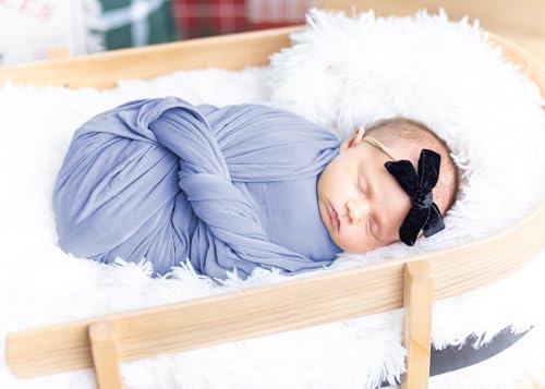 Kloovete Large Swaddle Blanket with Knotted Hat for Newborns